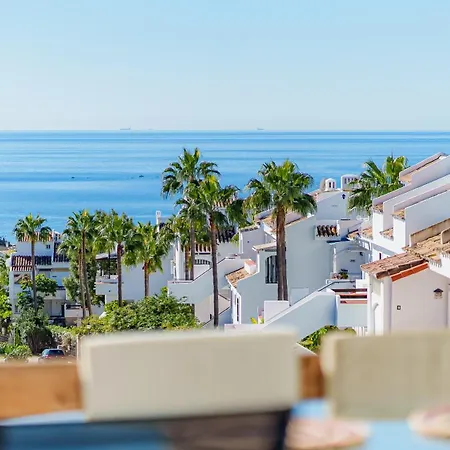 Sea View Luxury Penthouse Miraflores Sitio de Calahonda